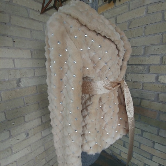 SOLD - Picture 5 of 8